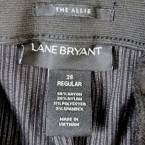 Lane Bryant The Allie Dress Pants Size 28 Trouser Straight Black Pinstripe 46X31 - Picture 6 of 12